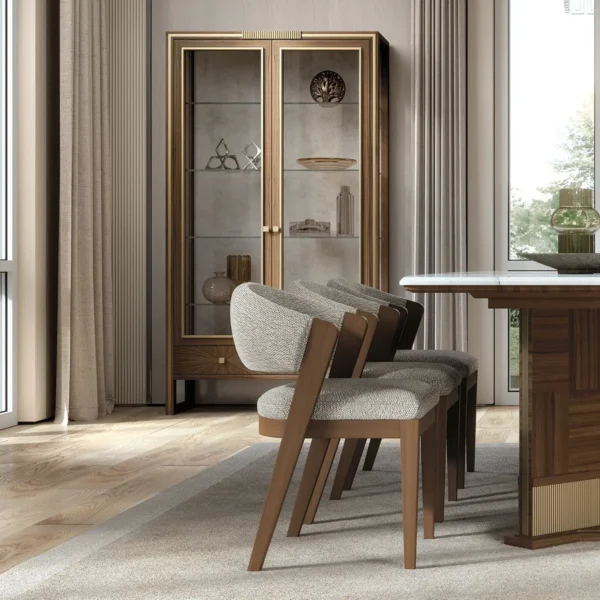 BRERA collection • La collezione Brera è caratterizzata da linee pulite e proporzioni equilibrate, creando un'estetica senza tempo che si adatta armoniosamente a qualsiasi stile di arredamento.Ogni pezzo è progettato con attenzione ai dettagli, mettendo in mostra l'artigianalità e il nostro impegno per l'eccellenza.