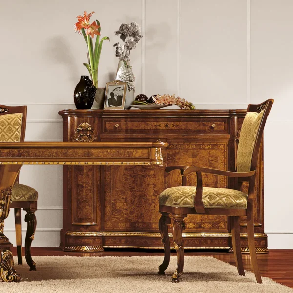 REALE armchair Poltroncina Reale, ambiente sala da pranzo elegante.