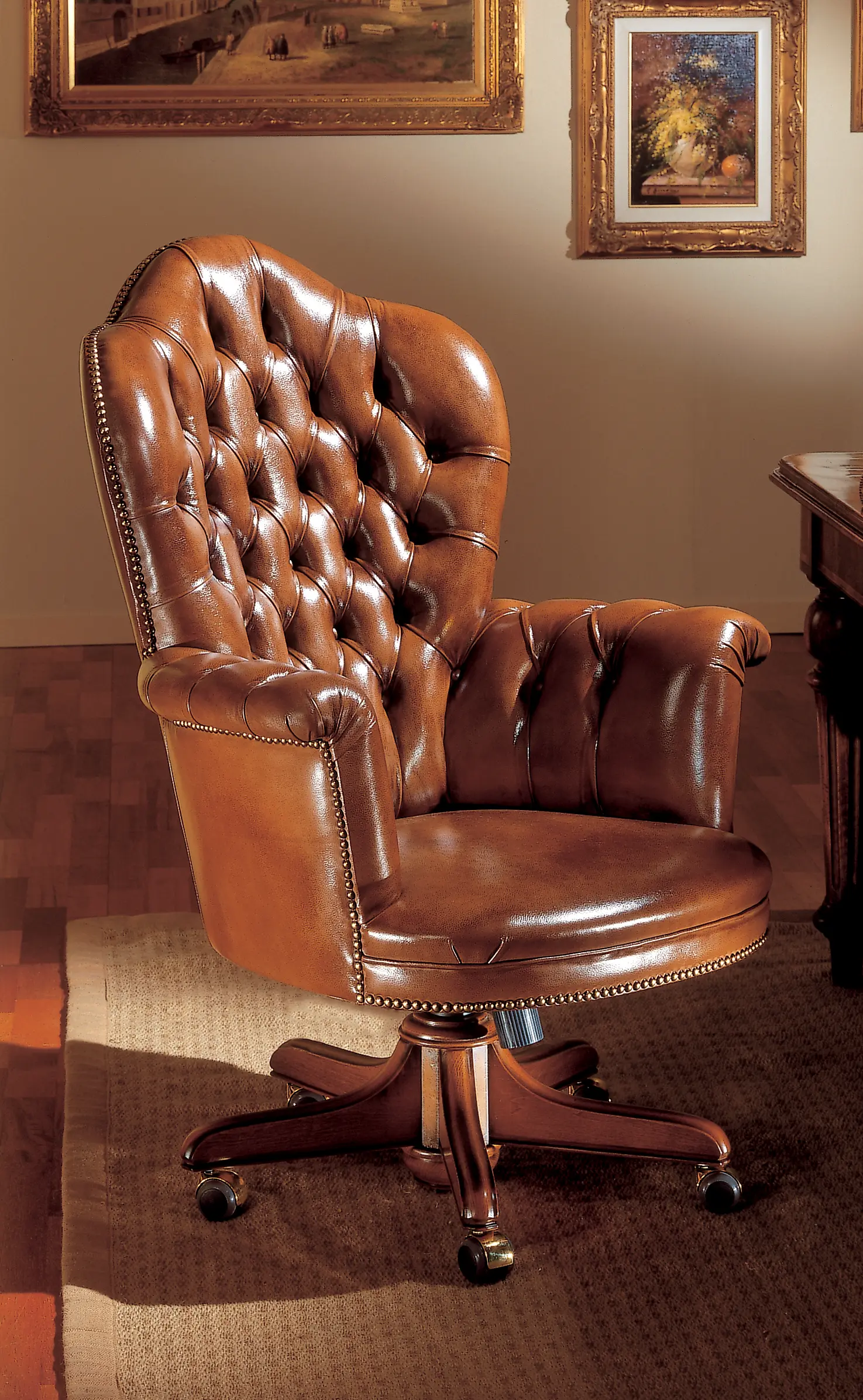 Luxury presidential leather chair by Marzorati, designed for elegance and authority in executive offices.