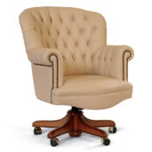 Poltrona da ufficio in pelle beige con base in legno