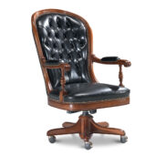 Sedia da ufficio classica in pelle nera con struttura in legno e imbottitura trapuntata