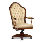 Sedia da ufficio classica di lusso in pelle beige con struttura in legno intagliato