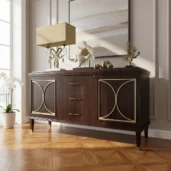 Роскошный комод из темного дуба с изысканными элементами из сусального золота, выполненный вручную в Италии.