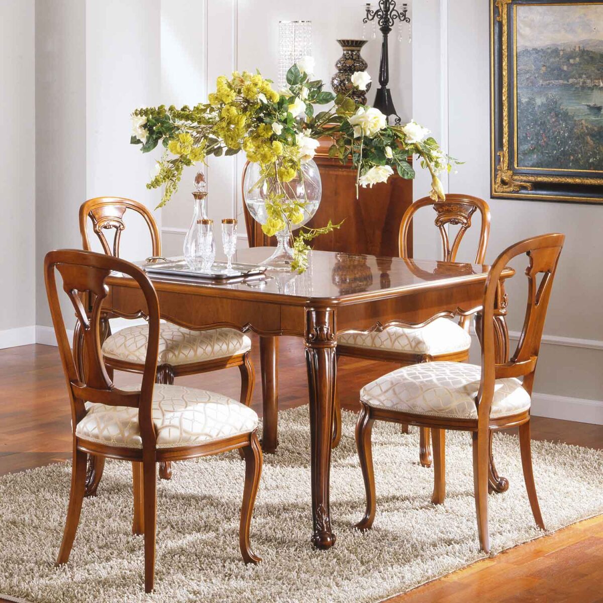 OLIMPIA square extendable table in solid wood, elegant dining room.