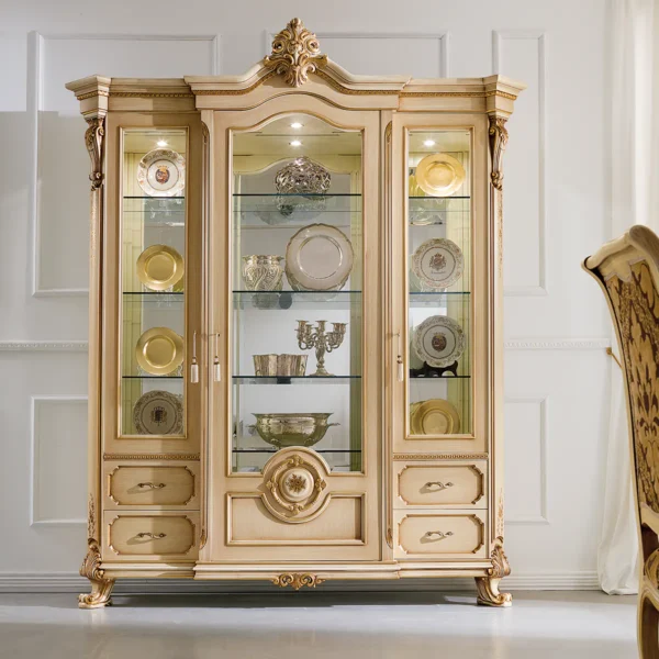 Prestige 3-door lacquered display cabinet.