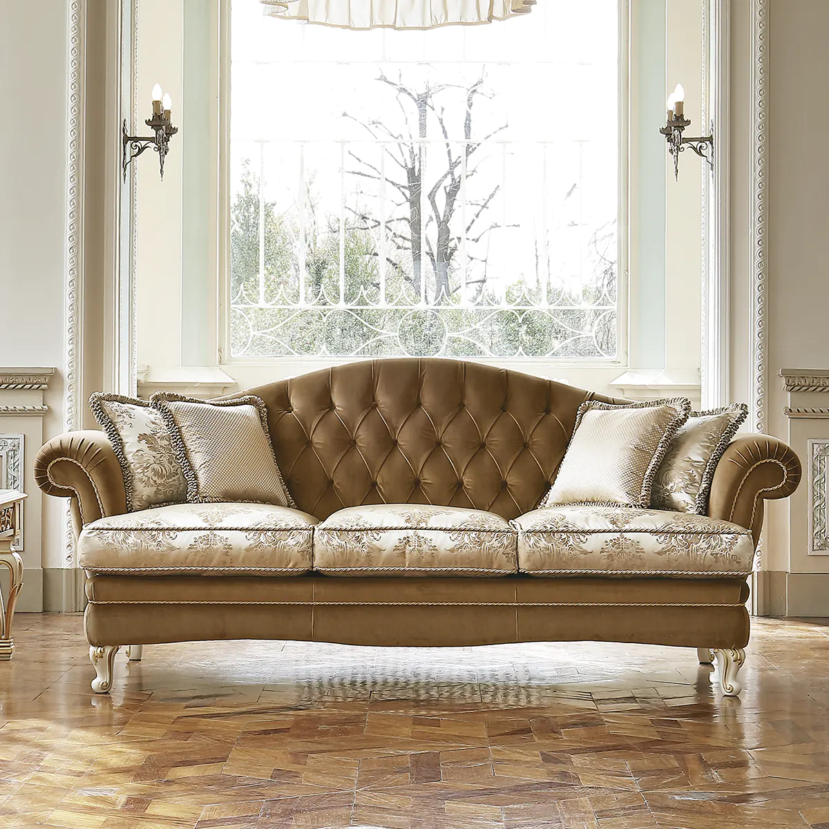 PRINCESSE sofa Princesse 3-seat sofa, elegant living room with chandeliers.