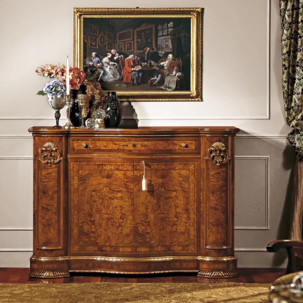 Reale sideboard 2 doors in carved wood.