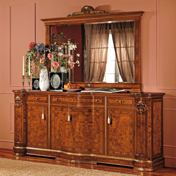 Reale sideboard 4 doors in carved wood.